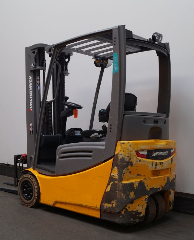 Chariot élévateur électrique Jungheinrich EFG216k