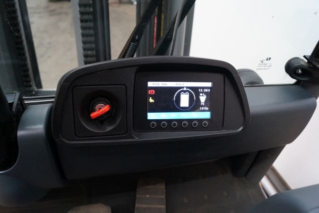 Chariot élévateur électrique Jungheinrich EFG320