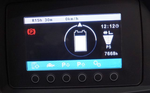Chariot élévateur électrique Jungheinrich EFG425k