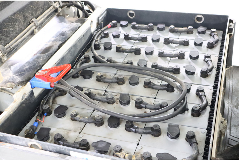 Chariot élévateur électrique TCM FB20-E1