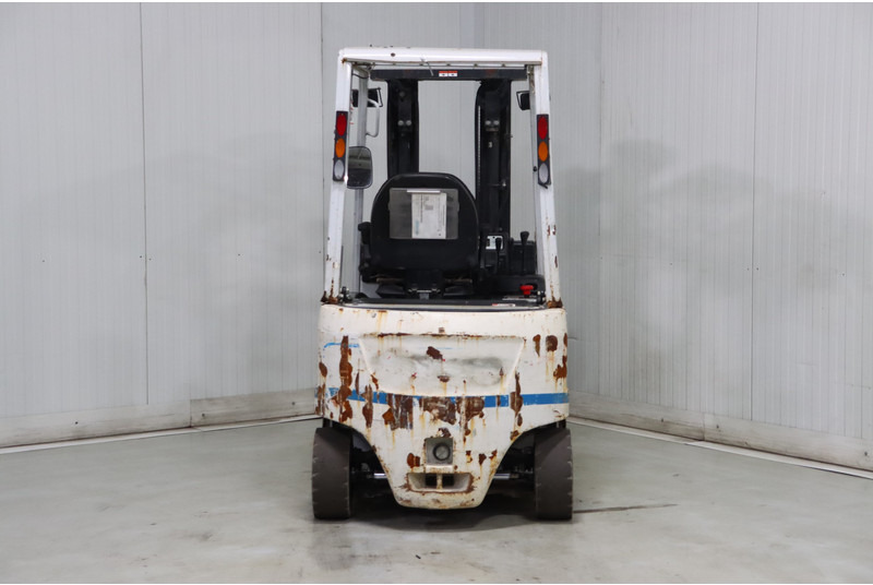 Chariot élévateur électrique TCM FB20-E1