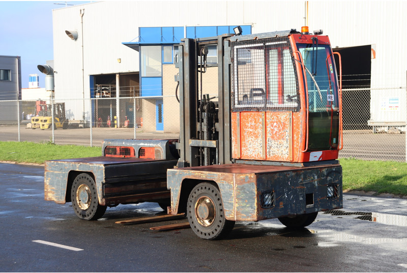 Chariot latéral Combilift C4000FSL