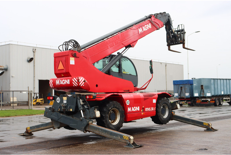 Chariot télescopique MAGNI RTH5.30S