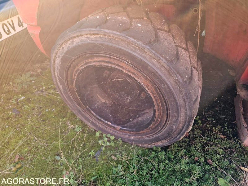 Chariot télescopique TRANSPALETTE MANITOU BT420