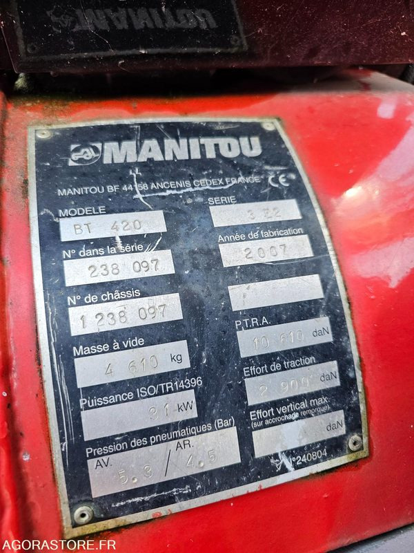 Chariot télescopique TRANSPALETTE MANITOU BT420