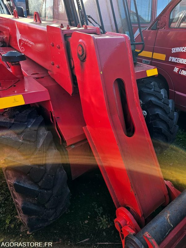 Chariot télescopique TRANSPALETTE MANITOU BT420
