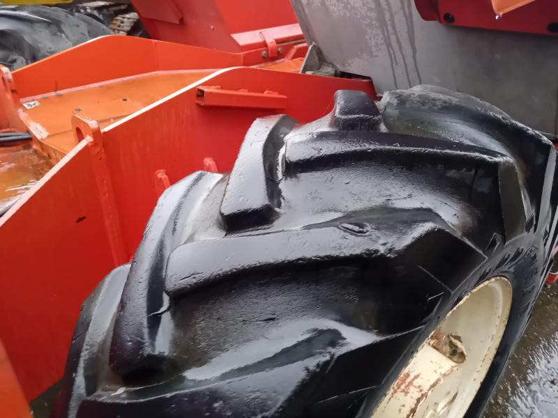 Chariot tout terrain Manitou 1232 turbo