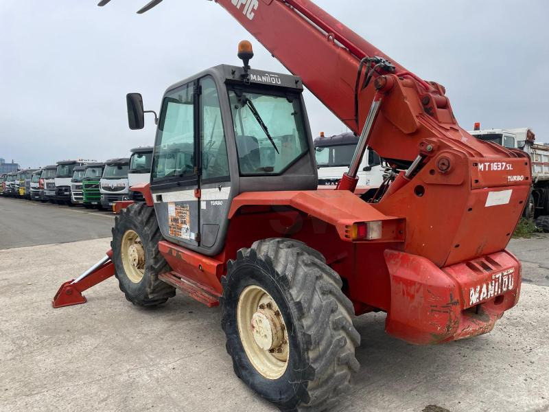 Chariot tout terrain Manitou MT1637 SL