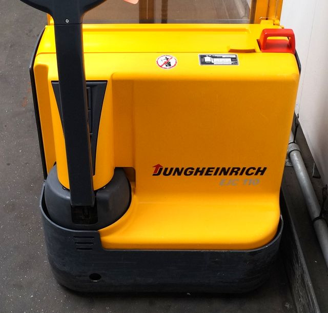 Gerbeur Jungheinrich EJC110