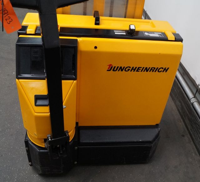 Gerbeur Jungheinrich EJC12