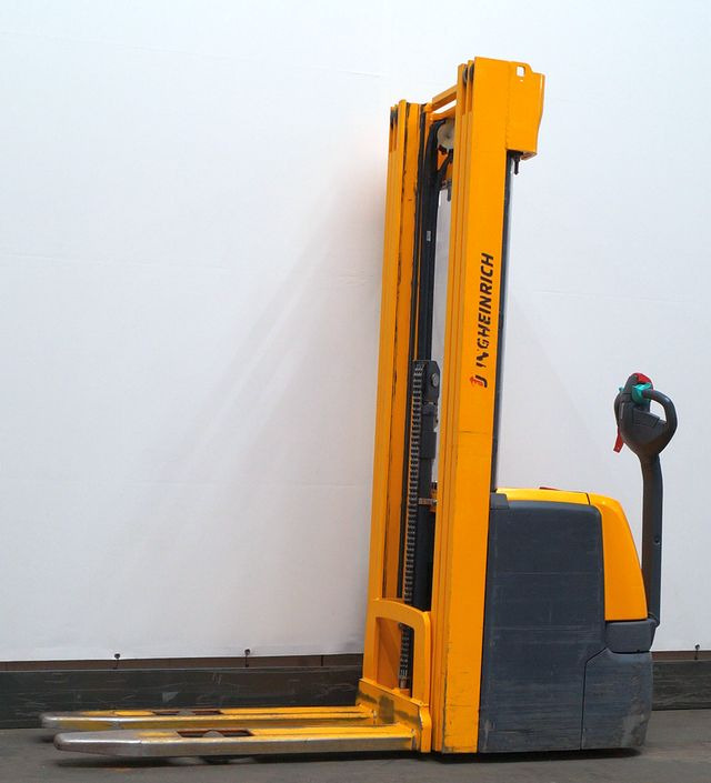 Gerbeur Jungheinrich EJC214