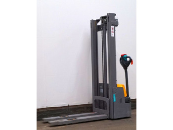 Gerbeur  Jungheinrich EJC M10