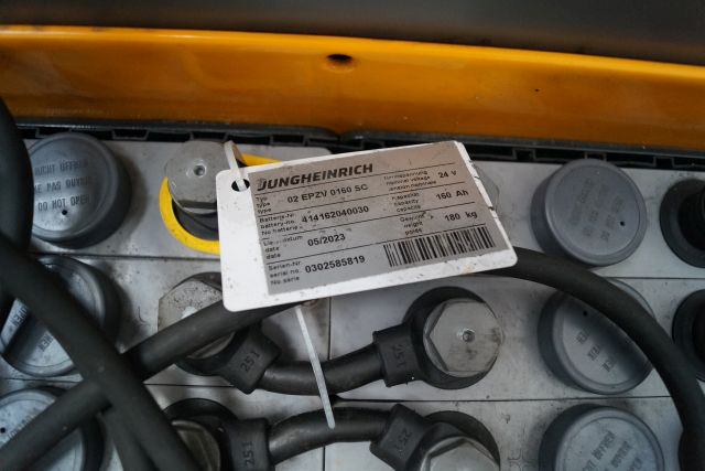 Gerbeur Jungheinrich EJD118