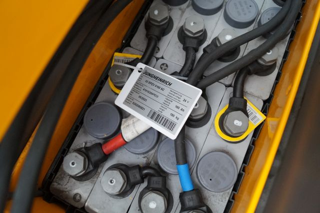 Gerbeur Jungheinrich EJD118