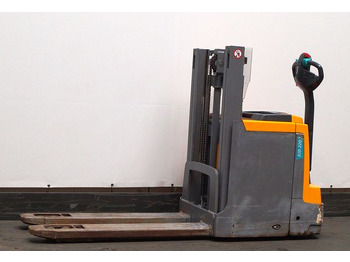 Gerbeur  Jungheinrich EJD220