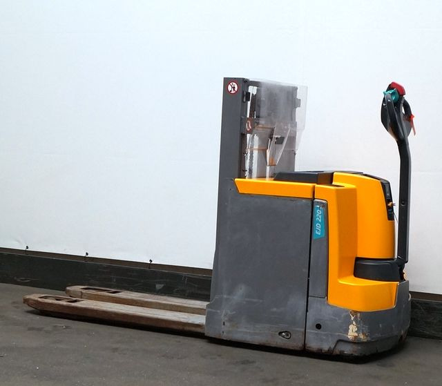 Gerbeur Jungheinrich EJD220