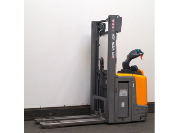 Gerbeur  Jungheinrich ERC212z