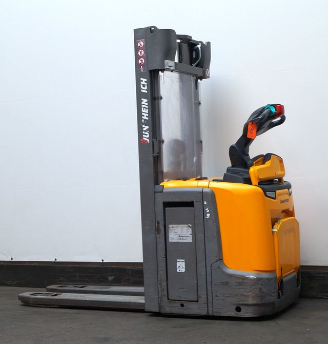 Gerbeur Jungheinrich ERC212z