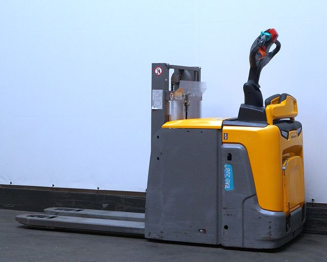 Gerbeur Jungheinrich ERD220