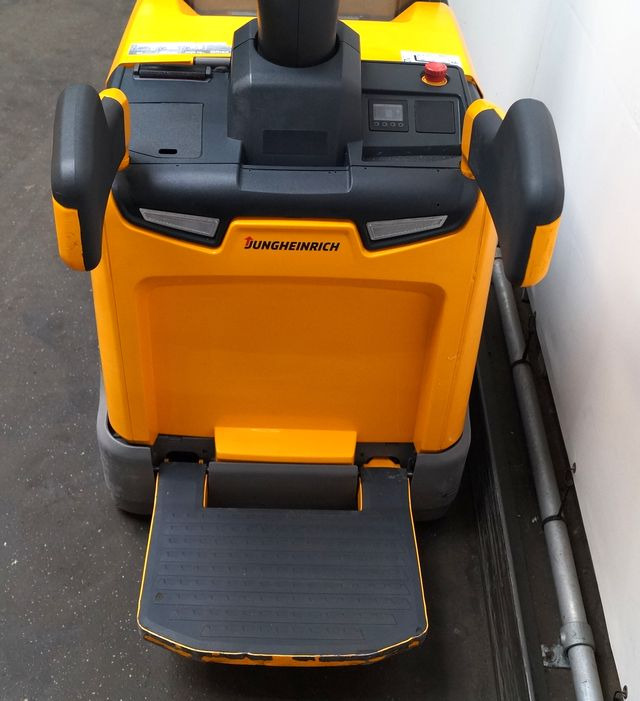 Gerbeur Jungheinrich ERD220
