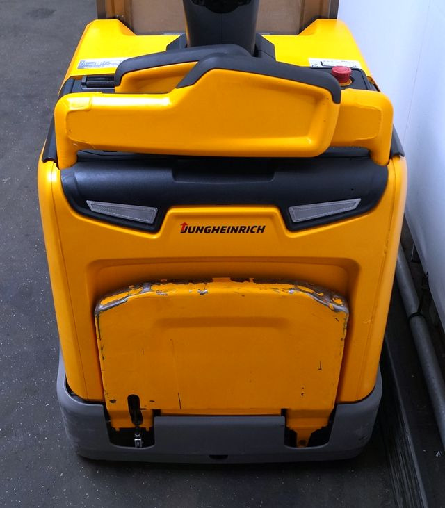 Gerbeur Jungheinrich ERD220
