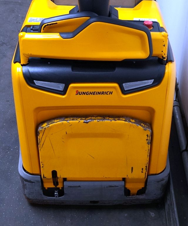 Gerbeur Jungheinrich ERD220