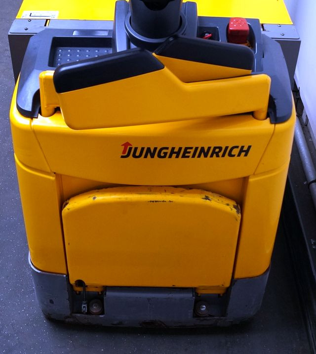Gerbeur Jungheinrich ERG212