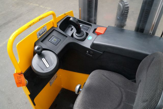 Gerbeur Jungheinrich ESC216