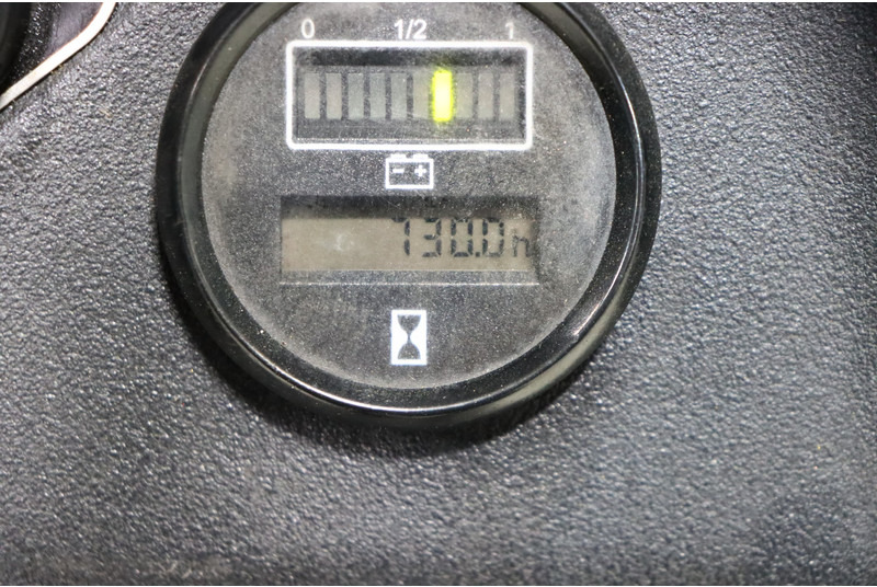 Gerbeur Komatsu CNI 14