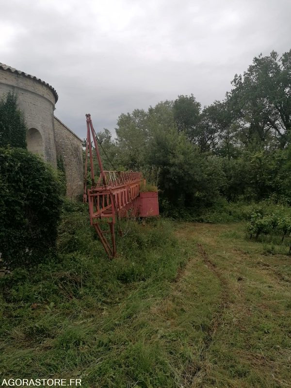 Matériel de manutention Grue ESTEVE 12/14