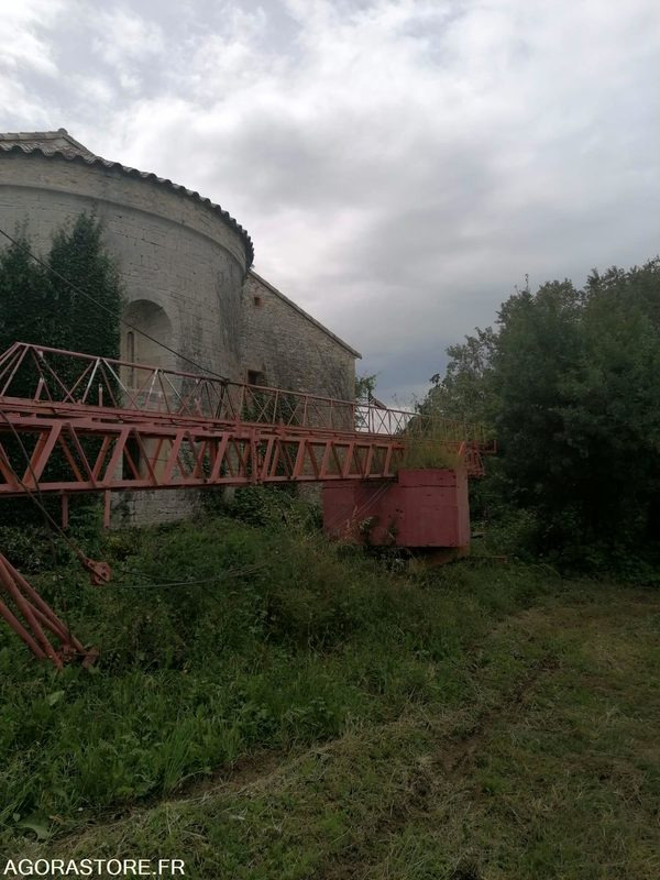 Matériel de manutention Grue ESTEVE 12/14