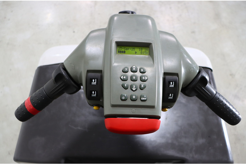 Préparateur de commandes UniCarriers PPL200SN