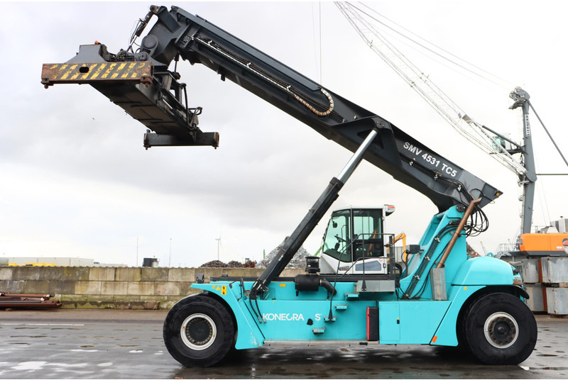 Reach stacker KONECRANES 4531TC5