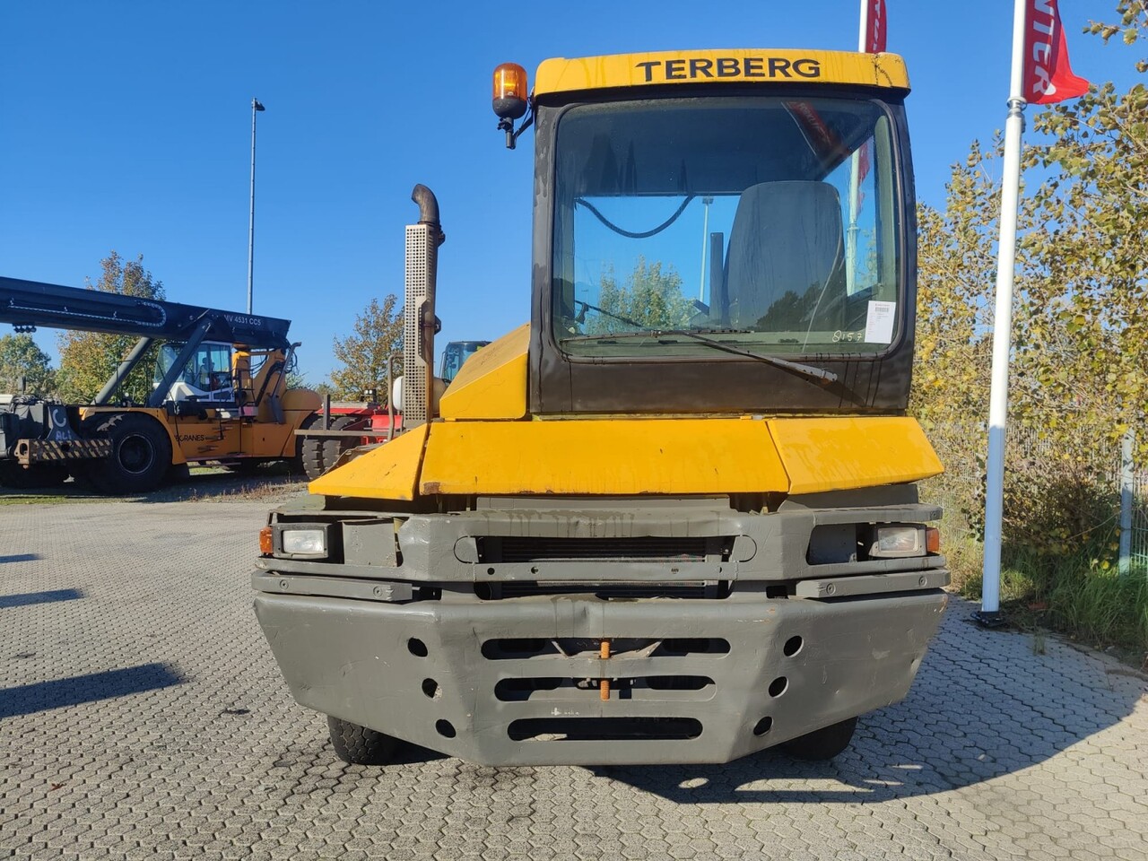 Tracteur portuaire TERBERG RT222: photos 8