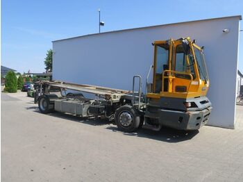 Tracteur portuaire Terberg BC182: photos 1