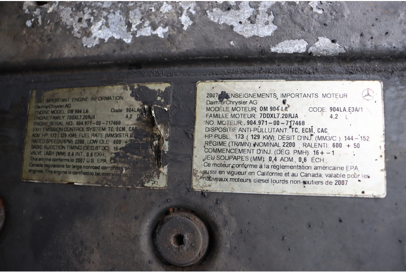 Tracteur portuaire Terberg BC182