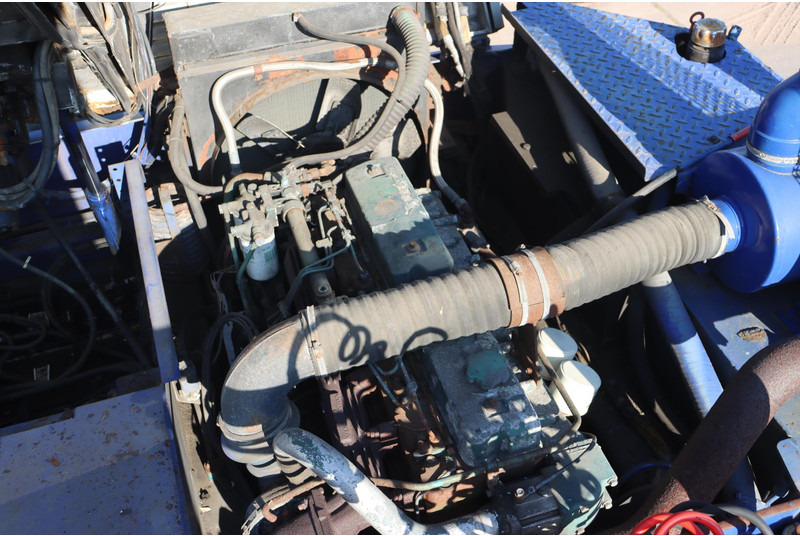 Tracteur portuaire Terberg TRT89