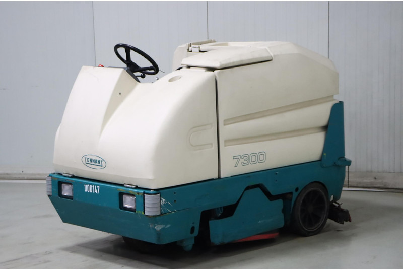 Autolaveuse TENNANT 7300E