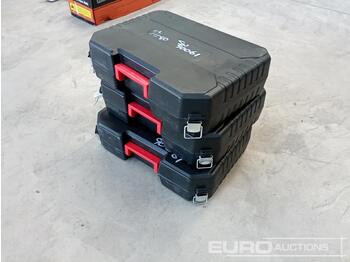 Équipement de garage Kraft Muller 24 Volt Cordless Twin Drill Set (3 of): photos 1