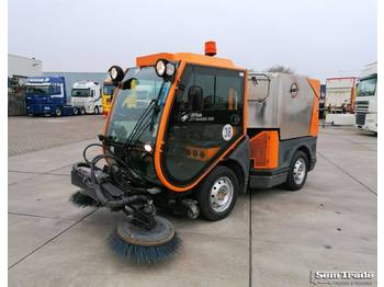 Balayeuse Nilfisk City Ranger CR3500 Street Sweeper / Veegmachine