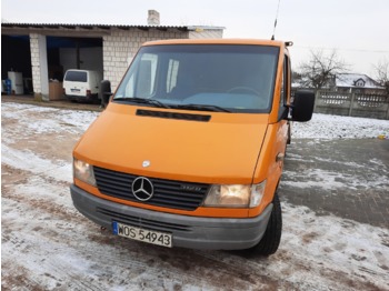 Remorqueuse MERCEDES-BENZ 312