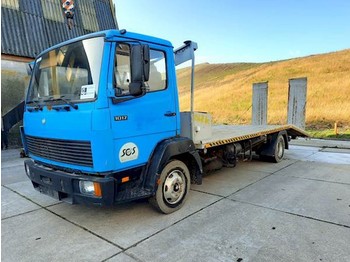 Remorqueuse Mercedes-Benz 814