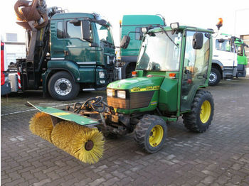 Tracteur communal John Deere Trecker 4100 Kommunalfahrzeug