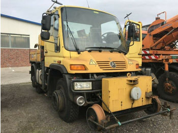Municipal/ matériel spécial Unimog U 400 Road and Rail