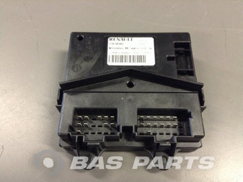 Bloc de gestion RENAULT Control unit 7482571726