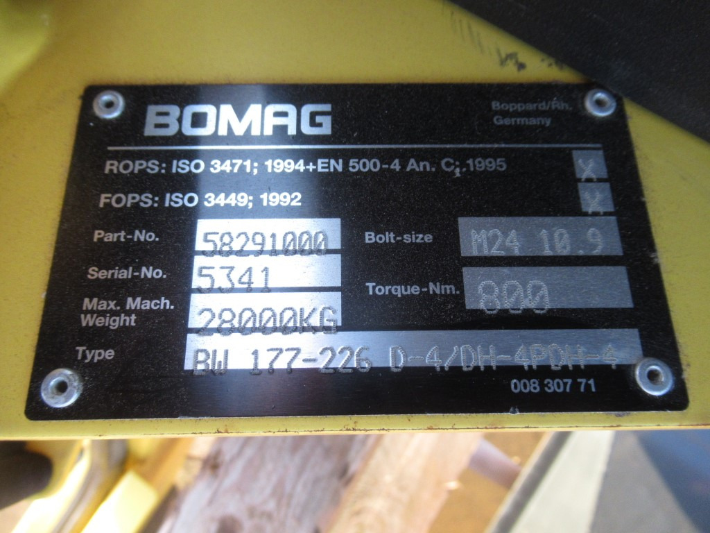 Cabine pour Engins de chantier Bomag BW177-226D-4/DH-4DPH-4 -: photos 7