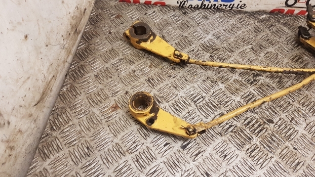 Pièces de frein pour Tractopelle Ford 655, 555 A, B, C, D Digger Brake Linkage D4nn2465b: photos 3