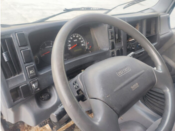 Cabine et intérieur pour Camion Isuzu NLR NL 77 85 "N - L": photos 3