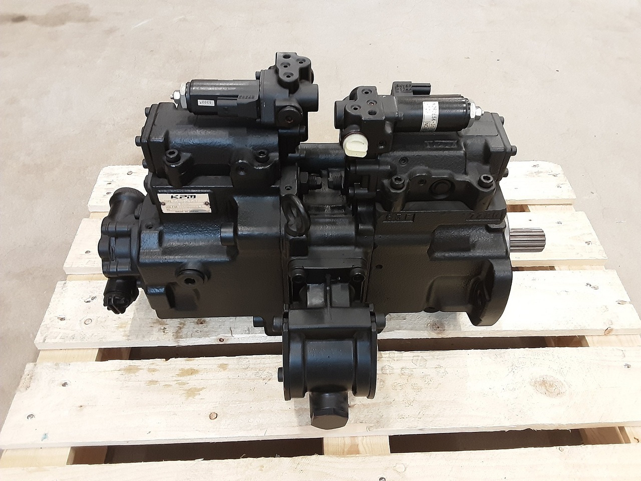 Pompe hydraulique pour Pelle sur chenille Kawasaki K7V63DTP174R-0E23-PVD: photos 4