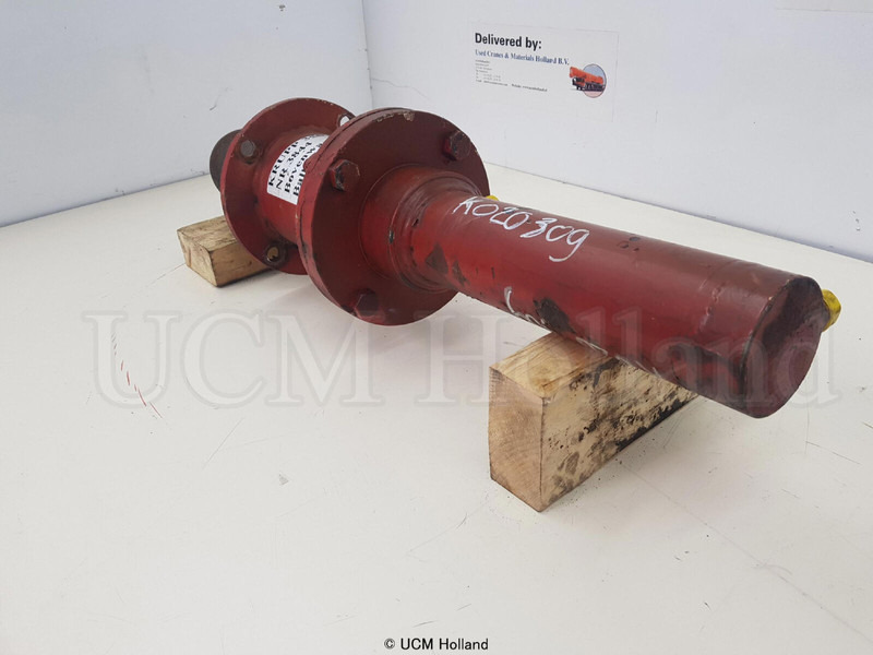 Vérin hydraulique pour Grue Krupp Krupp 350 GMT counterweight cylinder: photos 2